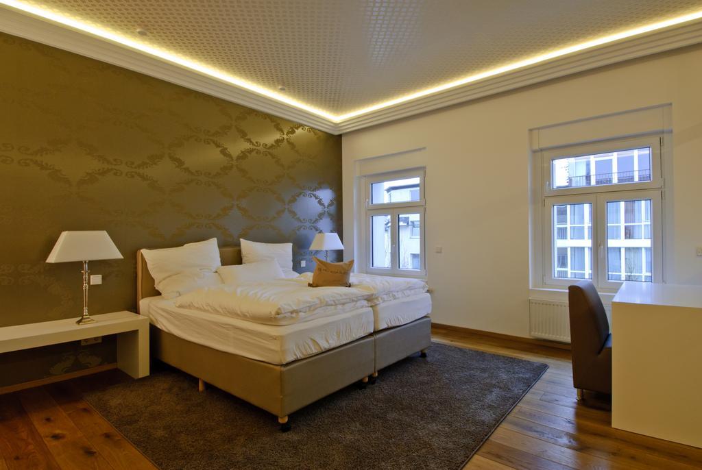 Helvetia Suites Dusseldorf Exterior photo